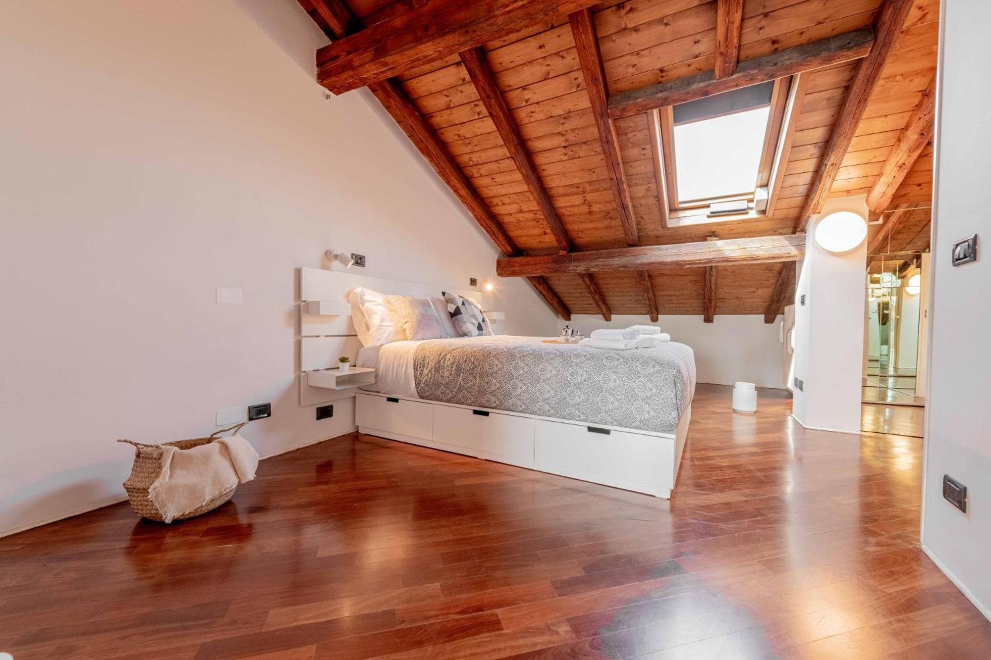 Realkasa Attico Indipendenza Appartement Bologna Buitenkant foto